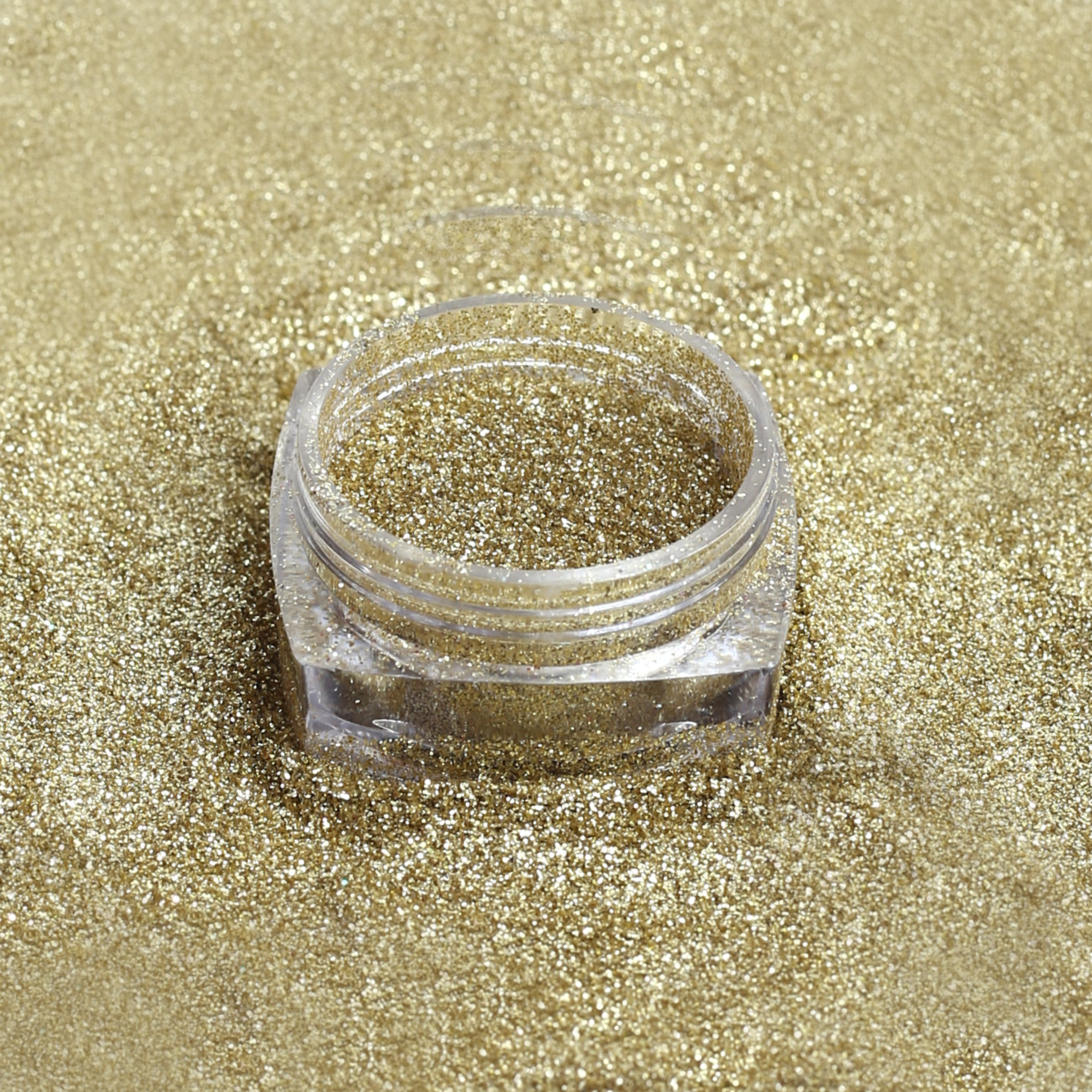 Gold Glitz